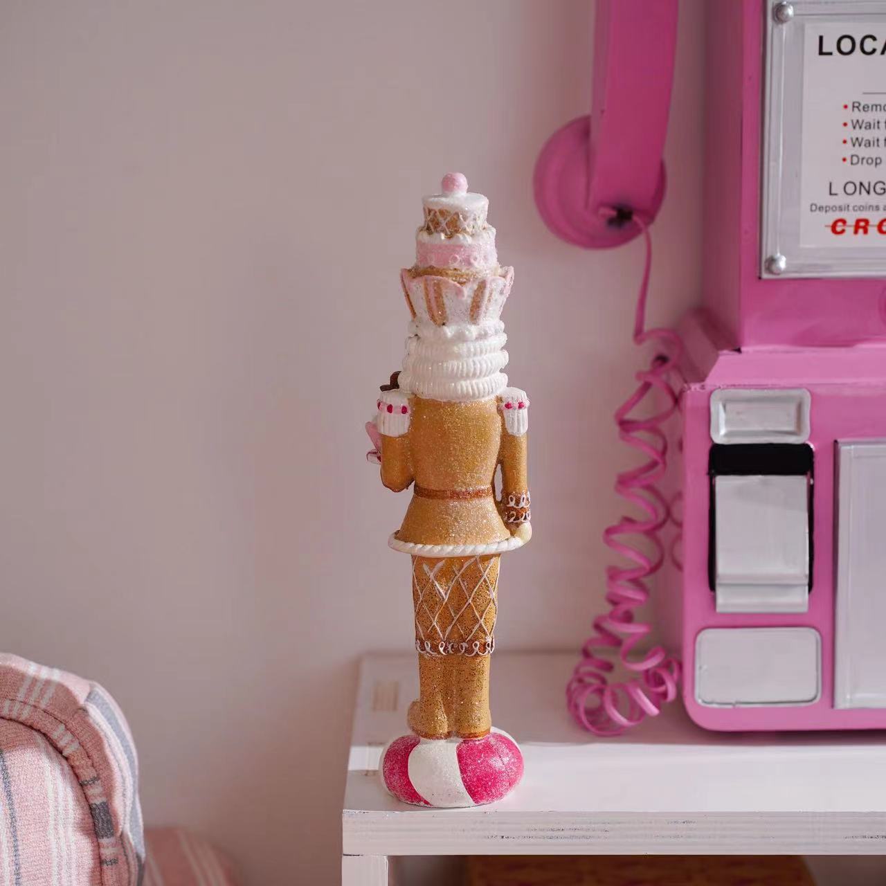 Sweet Pink Nutcracker Soldier  - Nutcracker Figurine incelemesi ve fiyatı